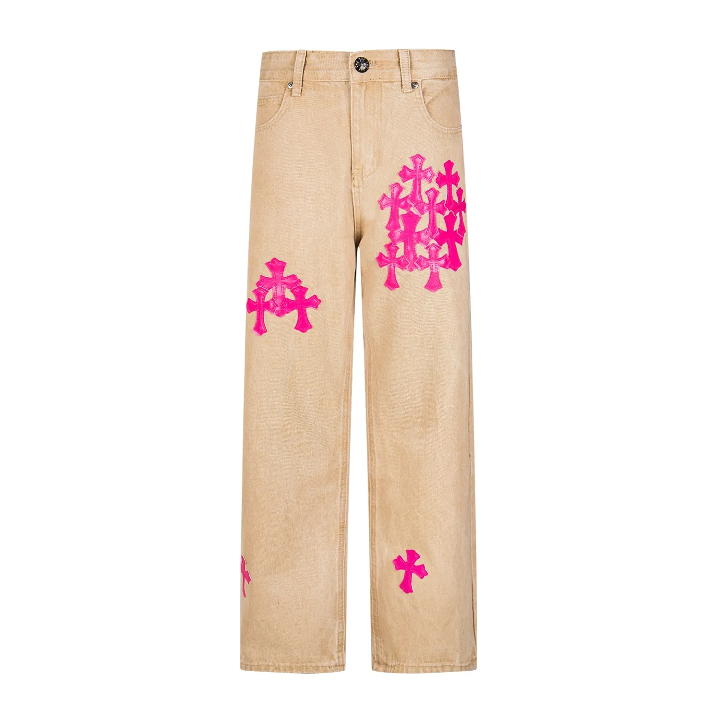 P240 Chrome Hearts 2025 New Miami Limited Couple Washed Jeans with Multiple Pink Cross Leather Labels is a hot item this season and is sought after by countless celebrities and fashionistas. The neat details of the cutting process add color to the playful fashion! The neat and meticulous design, and the well-fitting structure is unique. The upper body not only has outstanding recognition, but also looks younger and younger. A style with the ultimate wearing meaning and performance, gorgeous color matching, and the craftsmanship of this style is also extremely extraordinary. After the finished product is washed, it is disassembled and hand-made with sheepskin cross leather and then spliced ​​together to complete. The whole piece has too many craftsmanship to describe. It is decorated with patchwork cross flowers and high-waisted washed jeans! ! Absolutely high-end luxury product, a god-level single product, a super popular product, made with top heavy industry, a magic weapon that cannot be missed in the street. Style number: 1866# Size: 28 30 32 34 Color: khaki pink khaki black